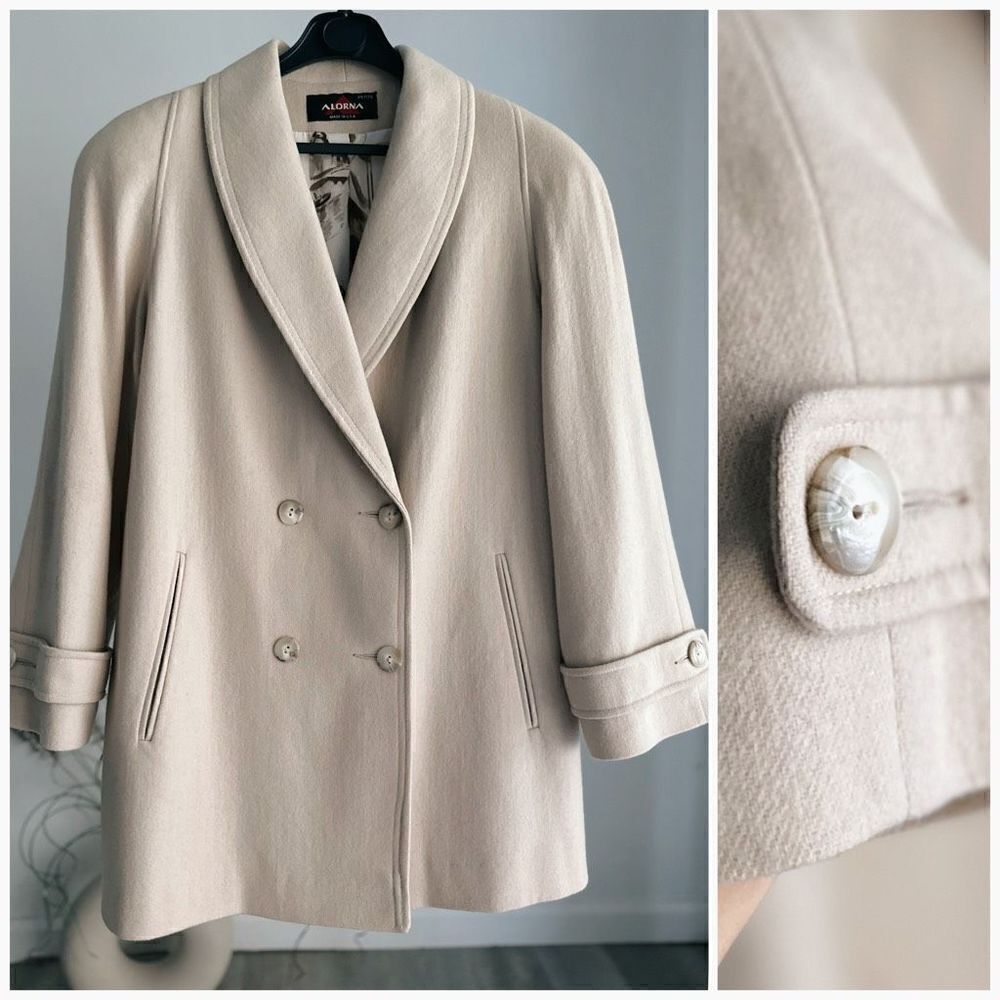 Alorna Petite Large 100% Wool Coat Shoulder Pads Light Beige